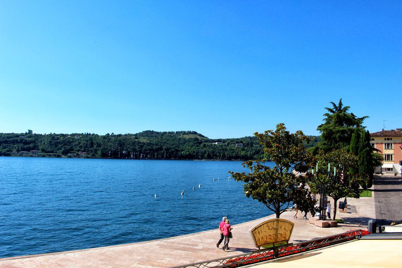 Romantic Benaco Salo Bagian luar foto